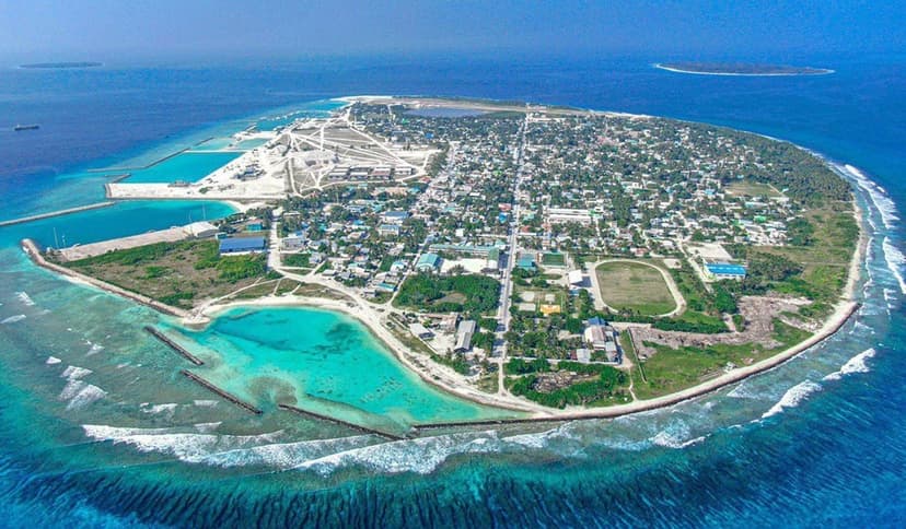 Another view of Kulhudhuffushi