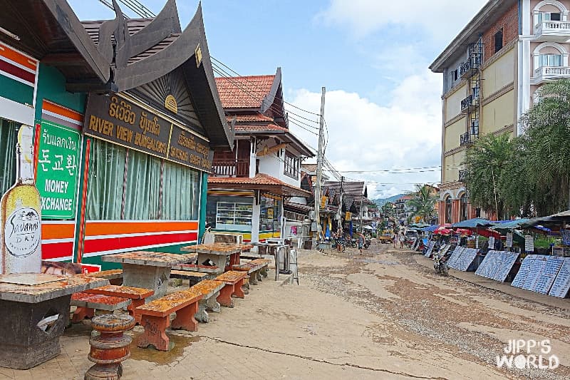 Another view of Vang Vieng