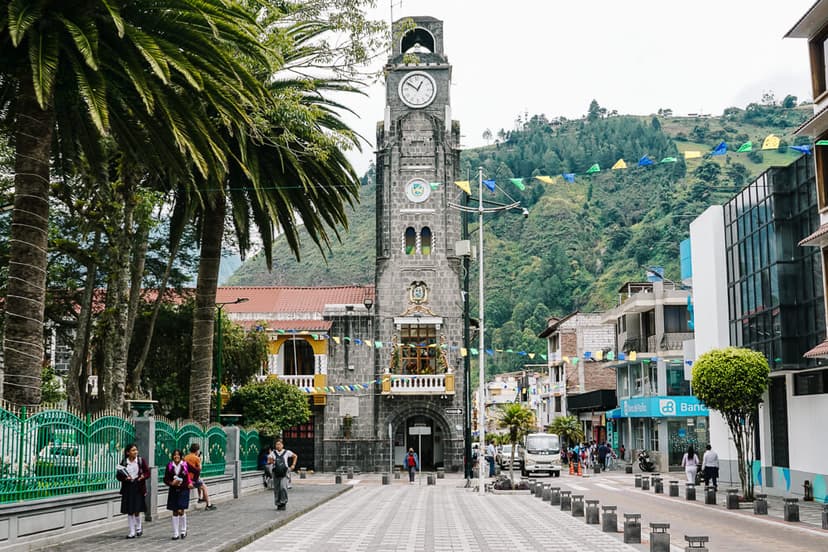 Another view of Baños
