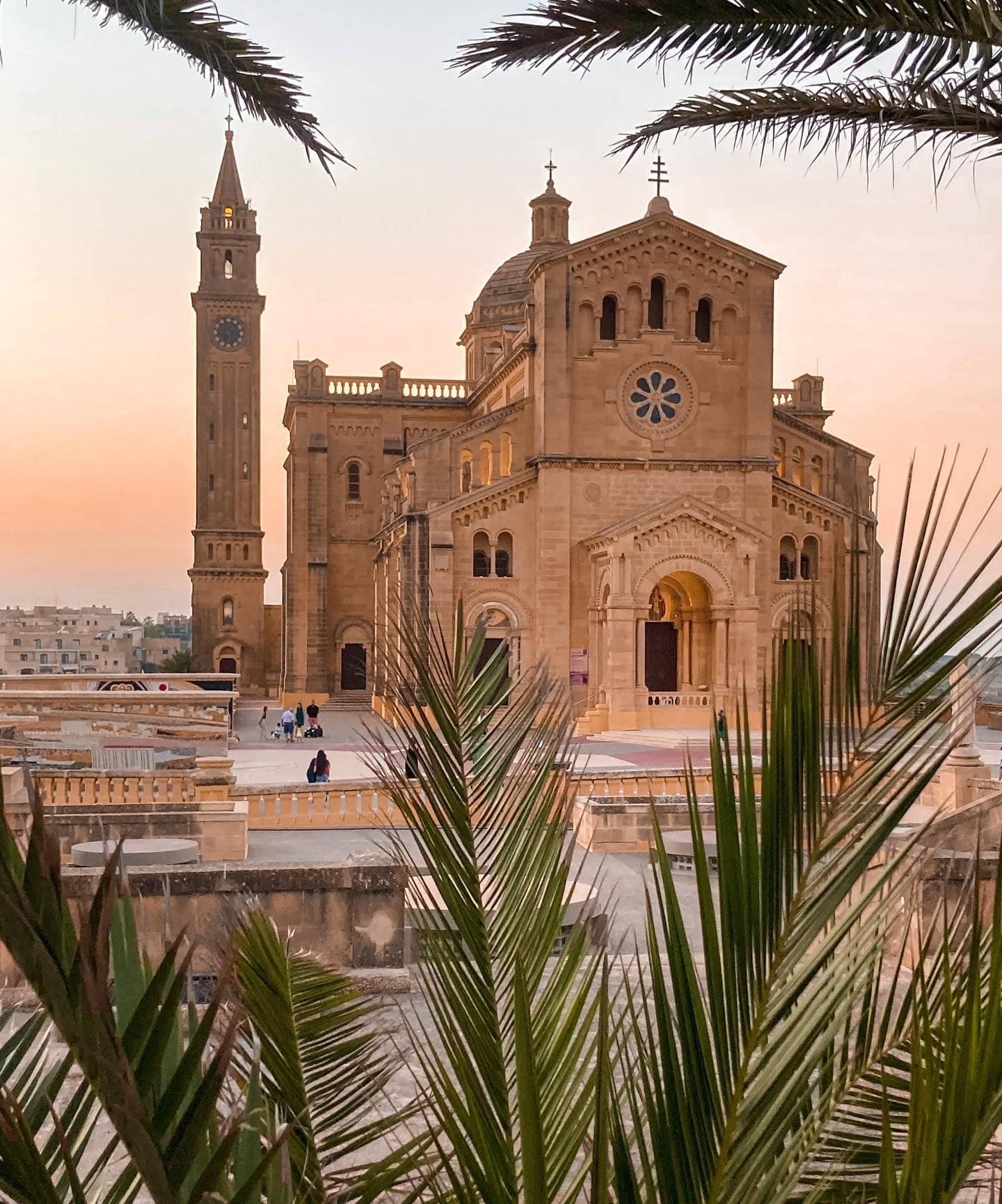 Victoria street view