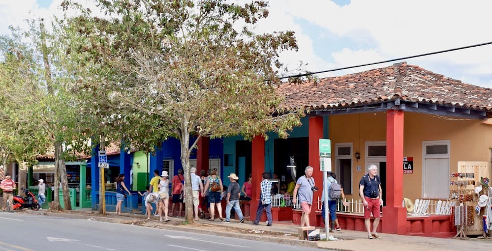 Another view of Viñales