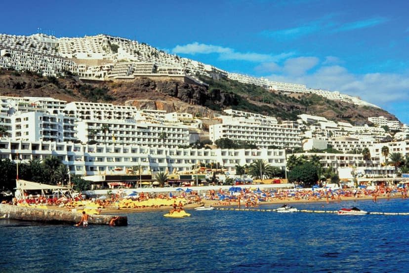 Another view of Las Palmas