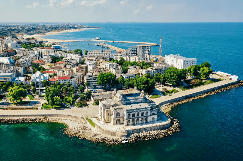 Another view of Mamaia